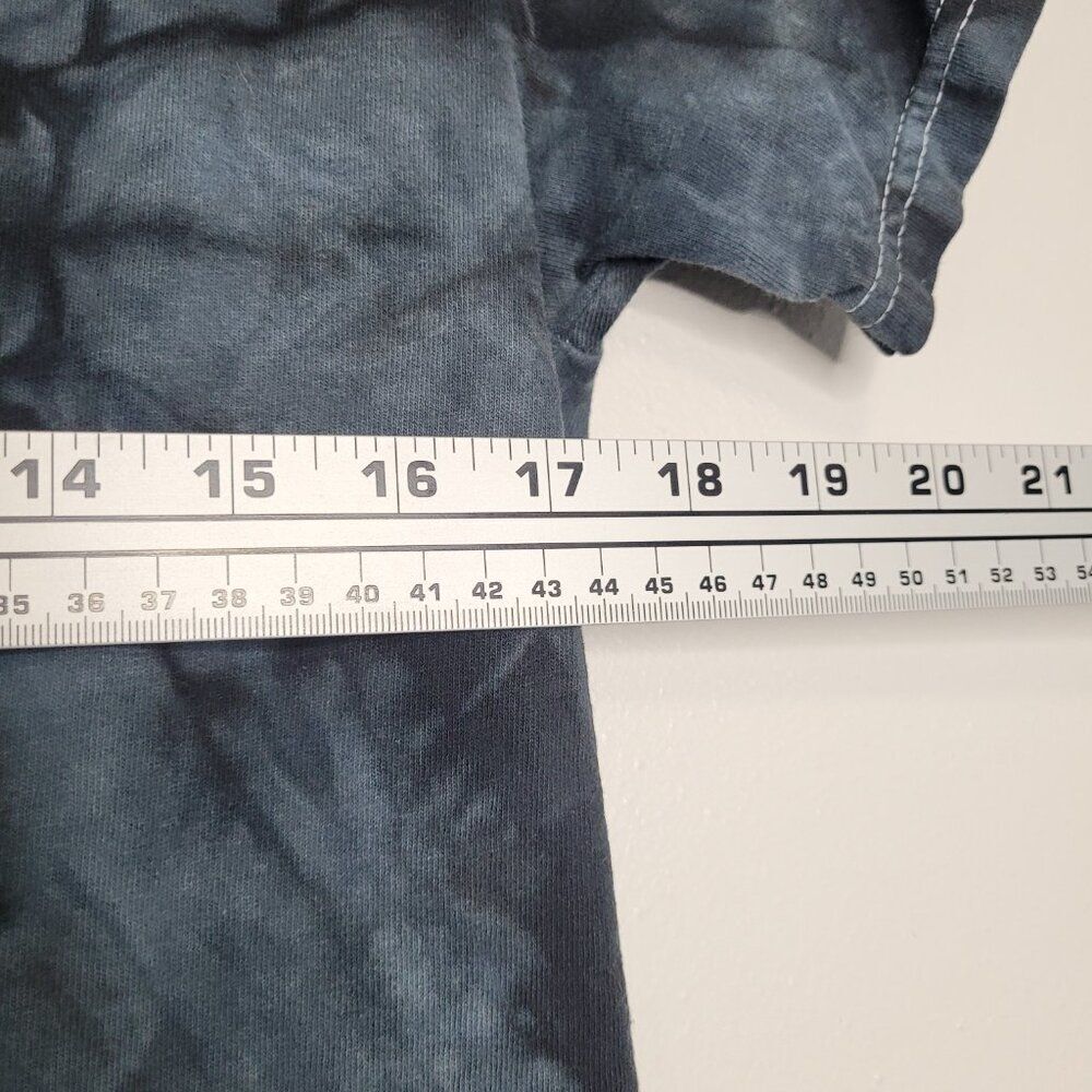 White phosphor "Succubus" Tomi Kawakami -Dark Tie-Dye t-shirt size medium - Picture 4 of 5